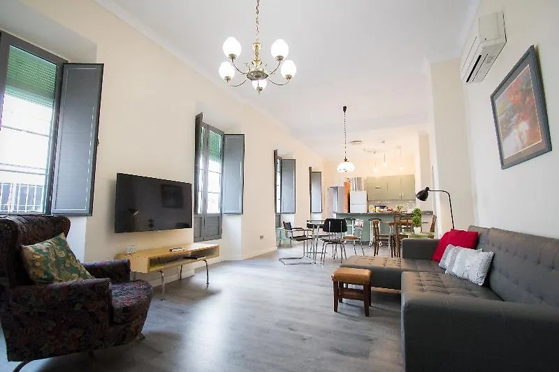 Hotel Holidays2Malaga Apartments